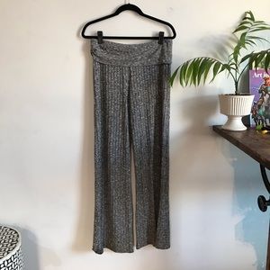 Almost Famous Knit Casual Pant